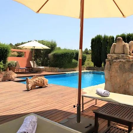 Lodge Serra Llevant